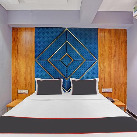 Collection O Park View Hotel Ahmedabad Ngoại thất bức ảnh